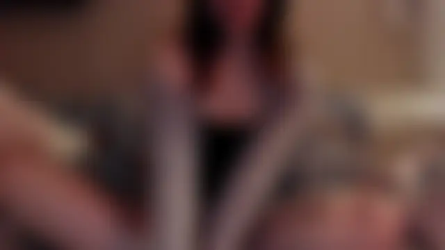 xLilyAngelx's Webcam Show