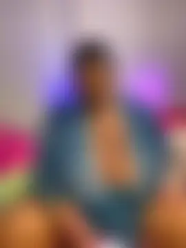 BigFineSelena's Webcam Show