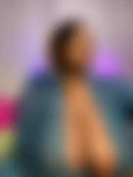 BigFineSelena's Webcam Show