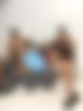 royalgirls_x's Webcam Show