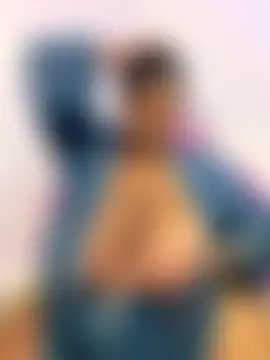 BigFineSelena's Webcam Show