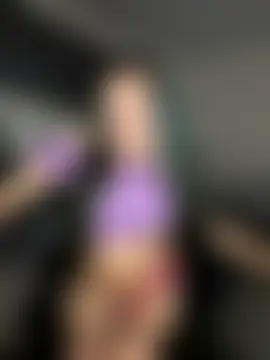 MiniSophiaa's Webcam Show