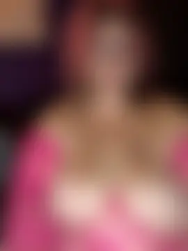 Courdles' Live Sex Cam Show