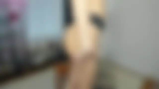 SerrenaAa's Live Sex Cam Show