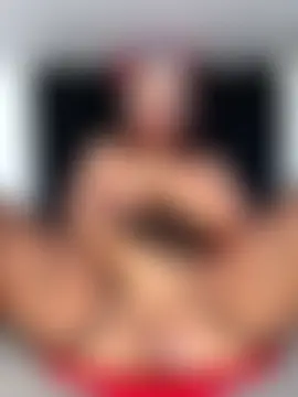 Alimela's Live Sex Cam Show