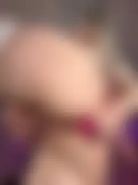 HugeBoobsAlice's Webcam Show