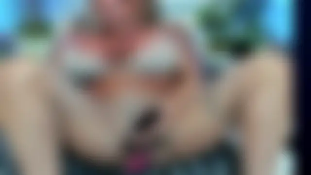 musclemama4u's Live Sex Cam Show