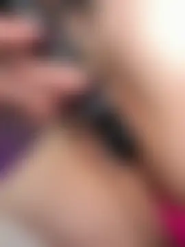 HugeBoobsAlice's Webcam Show