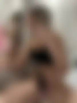 yourfavcouple_'s Live Sex Cam Show