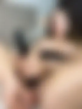 SweetieSinXXX's Webcam Show