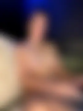 chellerayy's Webcam Show