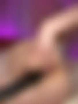 HugeBoobsAlice's Webcam Show