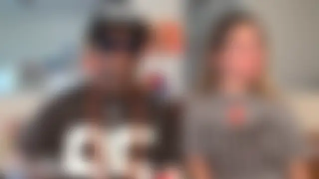 boomboomr00m's Webcam Show