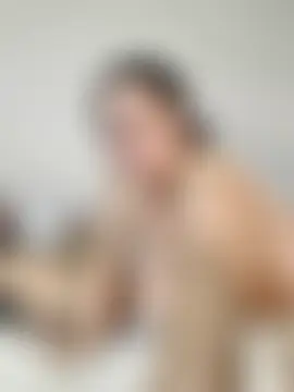 Brunetytka's Live Sex Cam Show