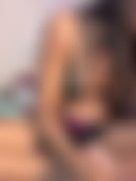 Goddess_sneha's Webcam Show