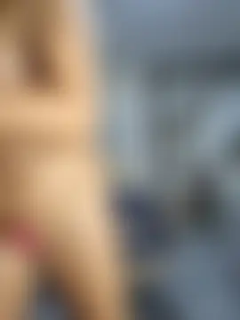 Monna's Live Sex Cam Show