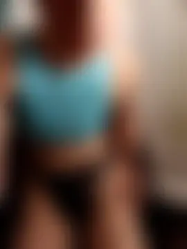 AuroraAya's Live Sex Cam Show