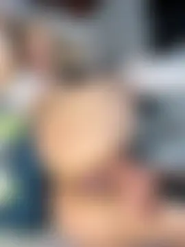 emiss_'s Webcam Show