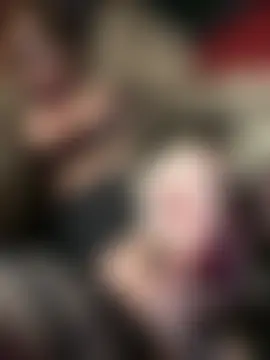 krysstal003's Live Sex Cam Show