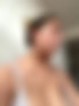 Enyeld_ruru's Webcam Show