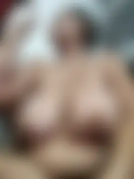 Horny-Mommy-Dirty's Webcam Show