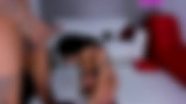 Hot_destructionXxx18's Webcam Show