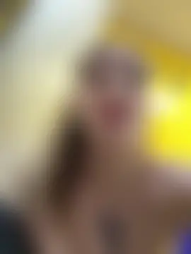 littlebitchesss' Live Sex Cam Show