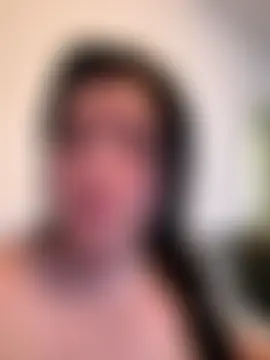 Curvybrunette1998's Live Sex Cam Show