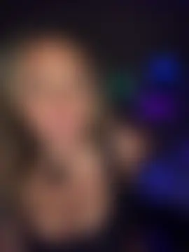 bossyroxy84's Webcam Show