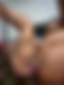 Caramel_Lights' Webcam Show