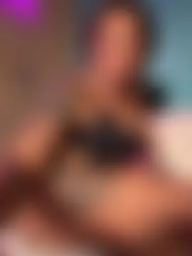 bossyroxy84's Webcam Show