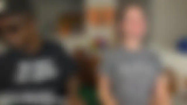 boomboomr00m's Webcam Show