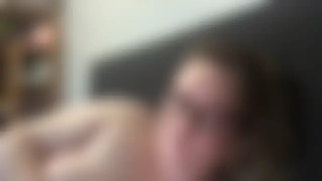 honeyyy24's Live Sex Cam Show