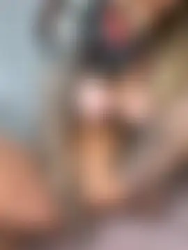 mc-Olivia's Live Sex Cam Show