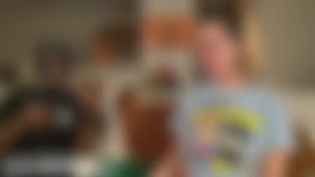 boomboomr00m's Webcam Show