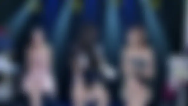 RXT-02's Webcam Show