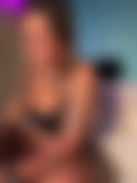 bossyroxy84's Webcam Show