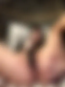 sophielove888's Live Sex Cam Show