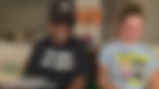 boomboomr00m's Webcam Show