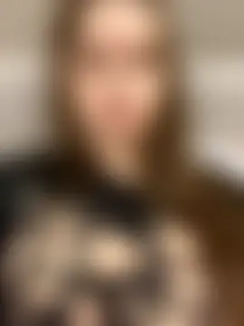 HornyGirlH's Live Sex Cam Show