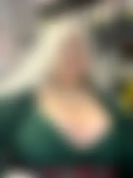 Eliaden's Live Sex Cam Show