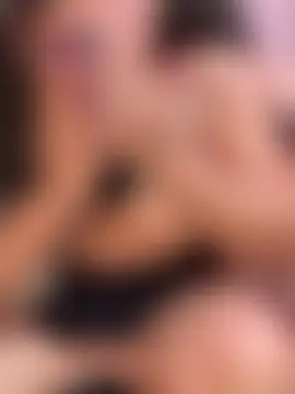 Suyin_squirt22's Webcam Show