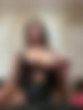 Almmaxxxx's Live Sex Cam Show