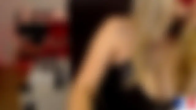 FrenchGoddess' Webcam Show