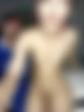 laura_arias018's Live Sex Cam Show