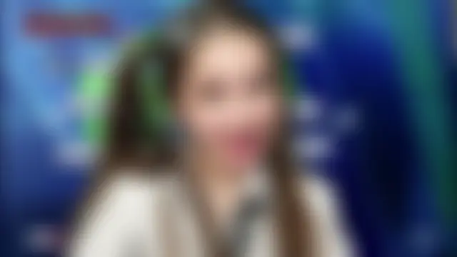 AmiLewis' Webcam Show