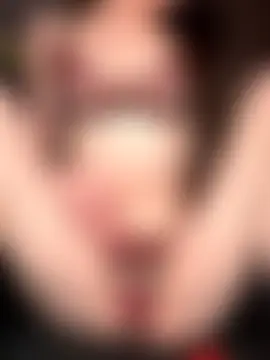 MilaBee's Webcam Show