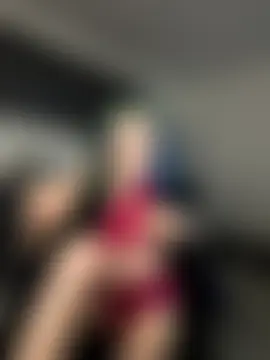 MiniSophiaa's Webcam Show