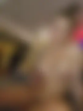 MaddisonX's Live Sex Cam Show