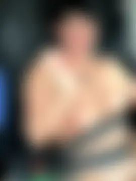 Reggie_roxie's Live Sex Cam Show